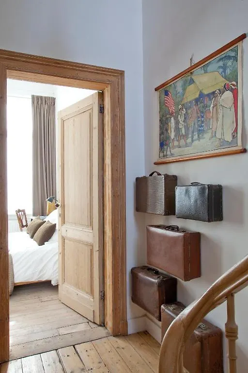 B&B De Witte Nijl Antwerp Bed & Breakfast