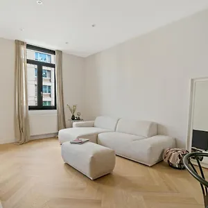 Zuid's Charming Gem Apt Antwerp